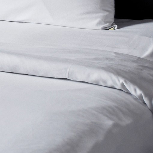 Sábana encimera blanca de 150 hilos América